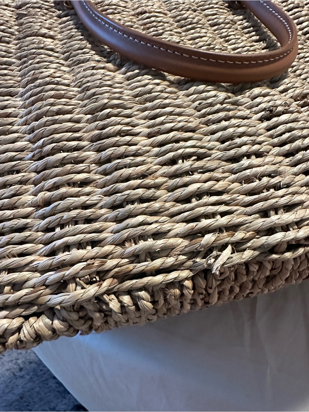 CH Carolina Herrera Vendome Woven Raffia Leather Tote Large Summer Bag - Picture 13 of 16